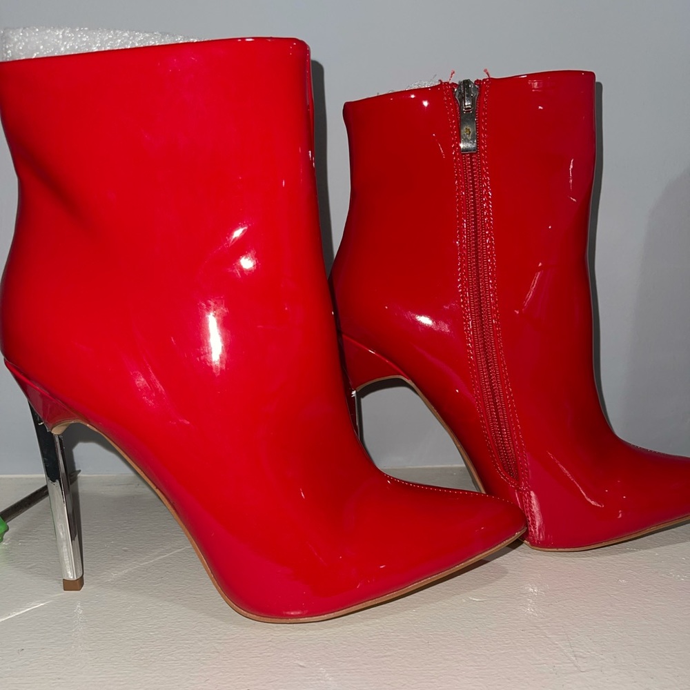 Woman’s Red Bootie